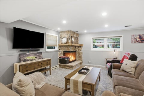 Tiny photo for 1049 E FOSKET Drive, Palatine, IL 60074 (MLS # 12685549)