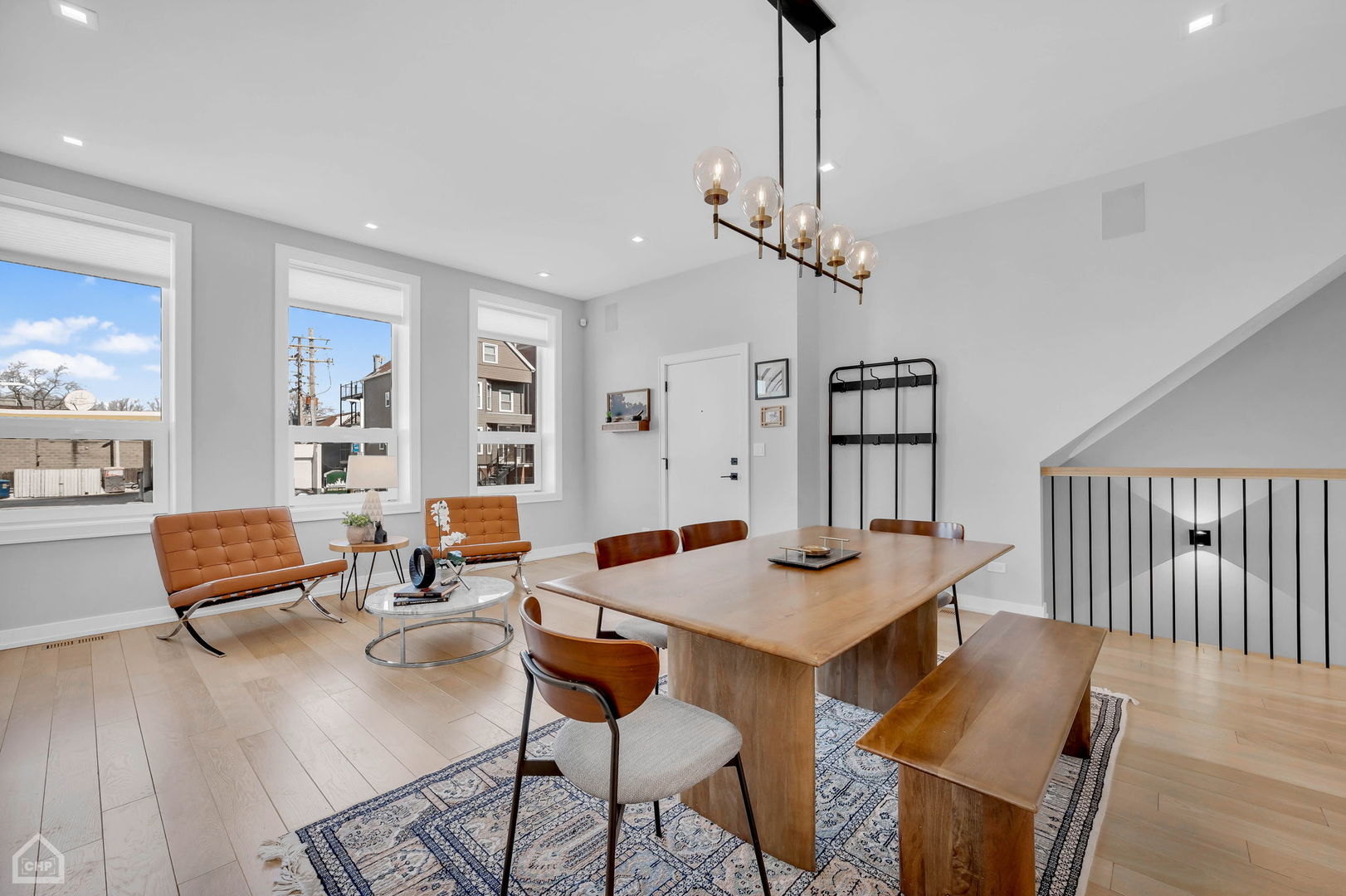 1549 W Diversey Parkway 1