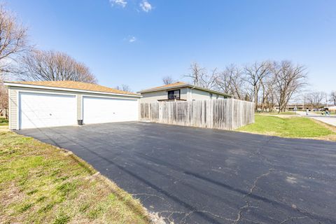 Tiny photo for 16446 Spaulding Avenue, Markham, IL 60428 (MLS # 12603061)