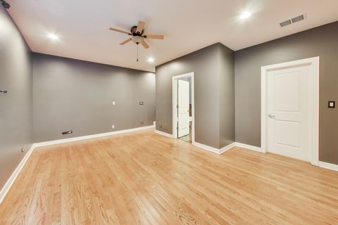 Tiny photo for 1416 W FARWELL Street #2F, Chicago, IL 60626 (MLS # 12687245)