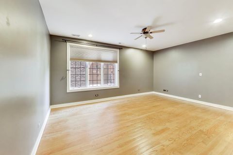 Tiny photo for 1416 W FARWELL Street #2F, Chicago, IL 60626 (MLS # 12687245)