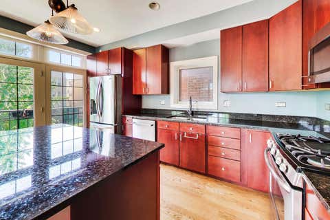 Tiny photo for 1416 W FARWELL Street #2F, Chicago, IL 60626 (MLS # 12687245)