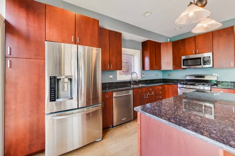 Tiny photo for 1416 W FARWELL Street #2F, Chicago, IL 60626 (MLS # 12687245)