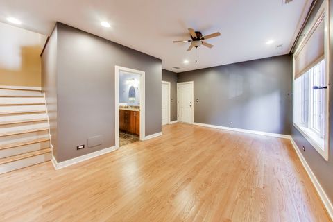 Tiny photo for 1416 W FARWELL Street #2F, Chicago, IL 60626 (MLS # 12687245)