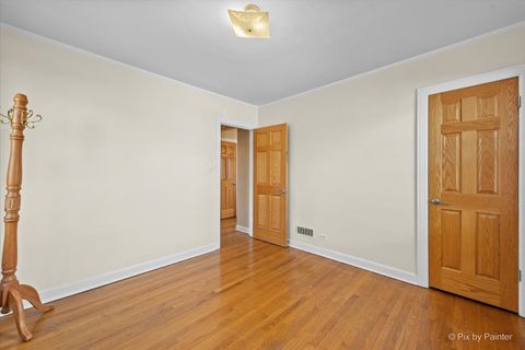 Tiny photo for 7944 W Metropole Street, Elmwood Park, IL 60707 (MLS # 12508984)