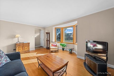 Tiny photo for 7944 W Metropole Street, Elmwood Park, IL 60707 (MLS # 12508984)