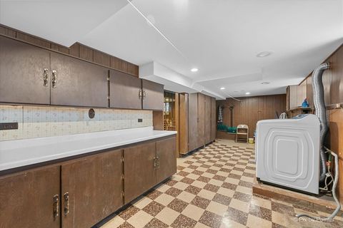 Tiny photo for 7944 W Metropole Street, Elmwood Park, IL 60707 (MLS # 12508984)