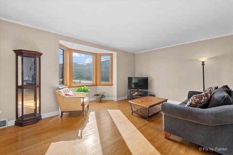 Tiny photo for 7944 W Metropole Street, Elmwood Park, IL 60707 (MLS # 12508984)