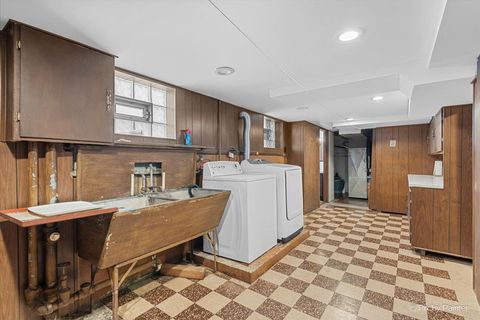 Tiny photo for 7944 W Metropole Street, Elmwood Park, IL 60707 (MLS # 12508984)