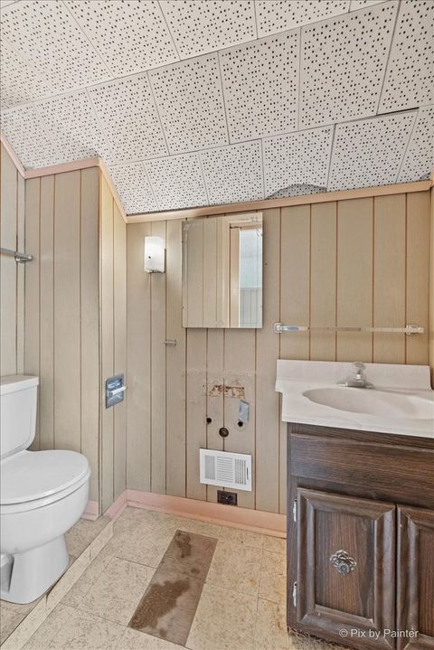 Tiny photo for 7944 W Metropole Street, Elmwood Park, IL 60707 (MLS # 12508984)