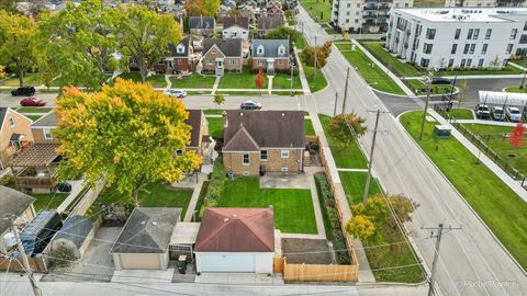 Tiny photo for 7944 W Metropole Street, Elmwood Park, IL 60707 (MLS # 12508984)