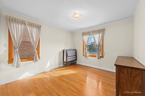 Tiny photo for 7944 W Metropole Street, Elmwood Park, IL 60707 (MLS # 12508984)