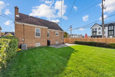 Tiny photo for 7944 W Metropole Street, Elmwood Park, IL 60707 (MLS # 12508984)