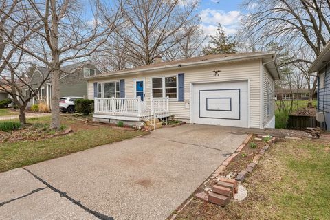 Tiny photo for 1814 36th Street, Moline, IL 61265 (MLS # 12608393)