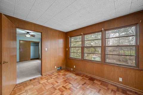 Tiny photo for 1814 36th Street, Moline, IL 61265 (MLS # 12608393)