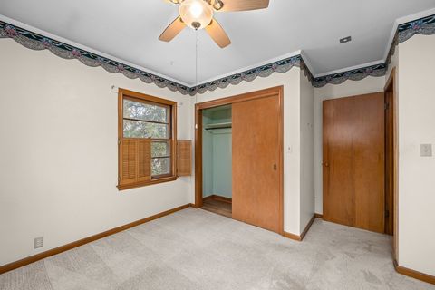 Tiny photo for 1814 36th Street, Moline, IL 61265 (MLS # 12608393)