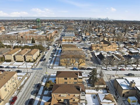 Tiny photo for 7519 W Fullerton Avenue #2S, Elmwood Park, IL 60707 (MLS # 12568943)