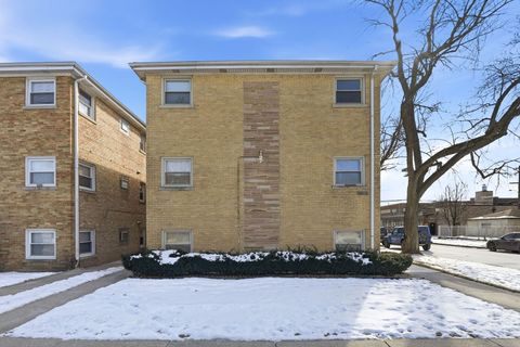 Tiny photo for 7519 W Fullerton Avenue #2S, Elmwood Park, IL 60707 (MLS # 12568943)