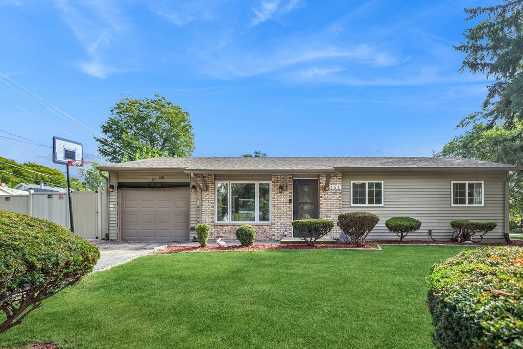 Photo for 168 Bedford Road, Bolingbrook, IL 60440 (MLS # 12497300)