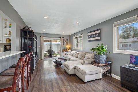 Tiny photo for 168 Bedford Road, Bolingbrook, IL 60440 (MLS # 12497300)