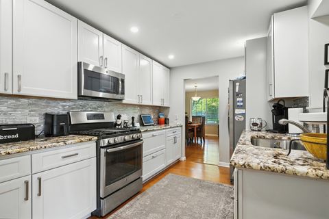 Tiny photo for 401 Cromwell Circle #4, Bartlett, IL 60103 (MLS # 12596697)