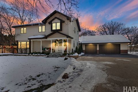 Tiny photo for 15043 W Buckley Road, Libertyville, IL 60048 (MLS # 12539662)