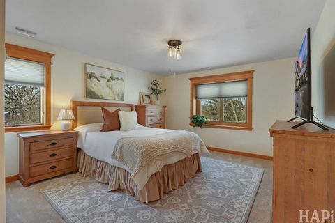 Tiny photo for 15043 W Buckley Road, Libertyville, IL 60048 (MLS # 12539662)