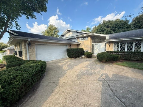 Tiny photo for 12217 S Flambeau Drive, Palos Heights, IL 60463 (MLS # 12724641)