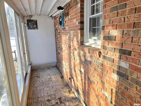 Tiny photo for 405 Easthaven Drive, Centralia, IL 62801 (MLS # EB456386)