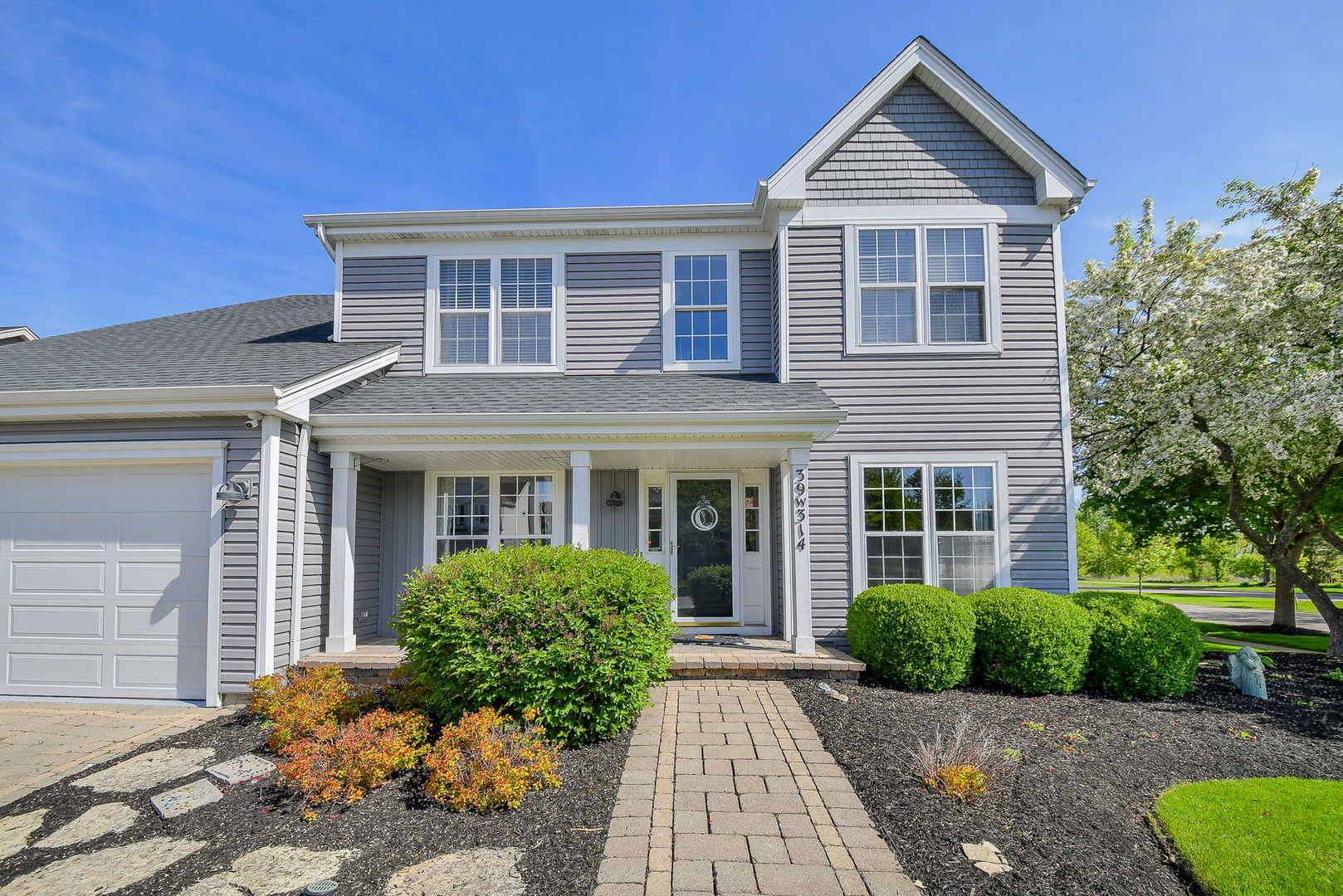 39W314 W Mallory Drive