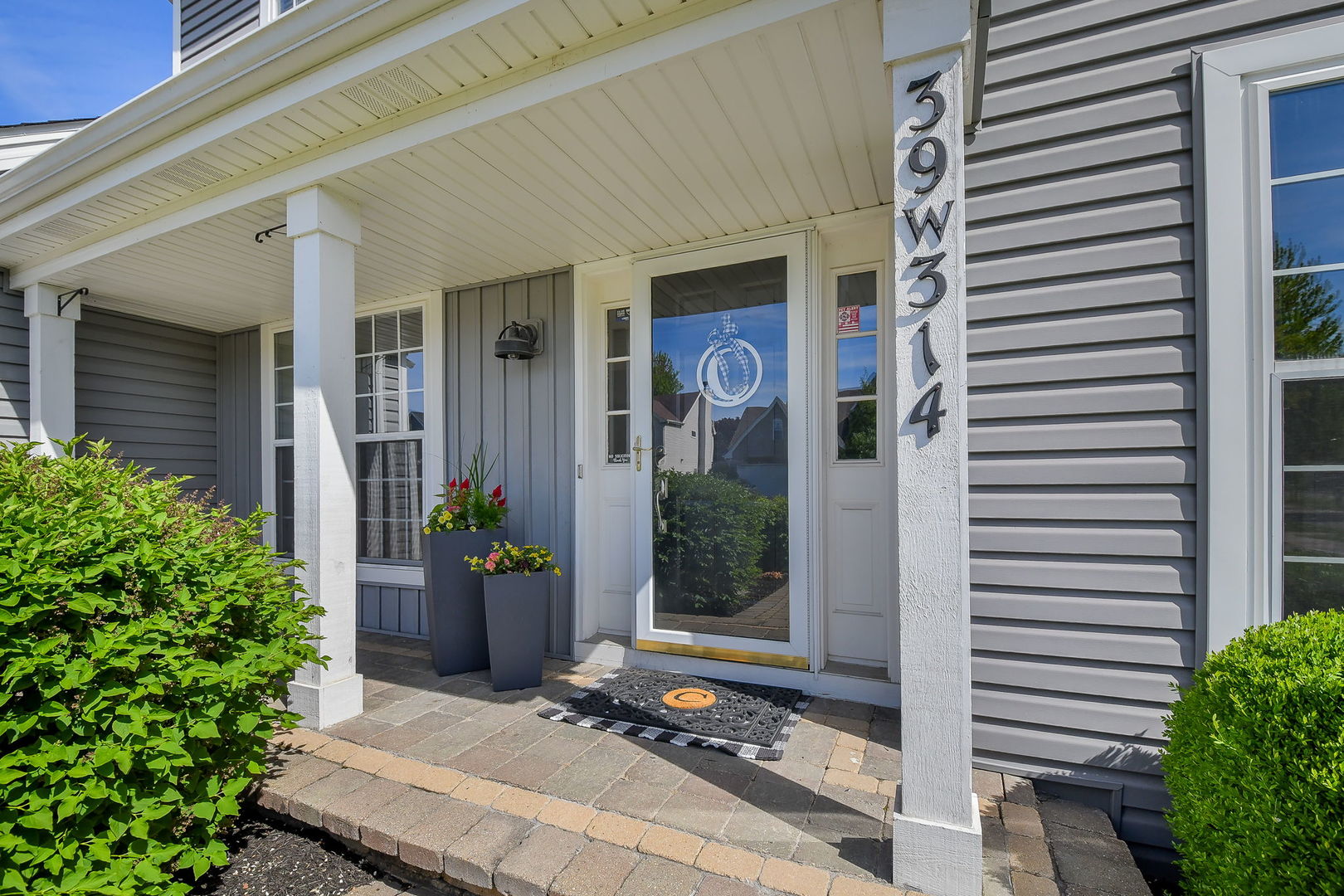 39W314 W Mallory Drive