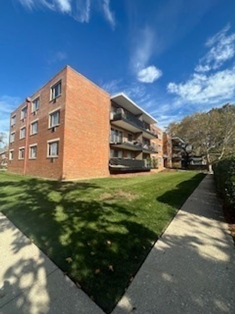 Tiny photo for 2215 W 111th Street #101, Chicago, IL 60643 (MLS # 12447171)