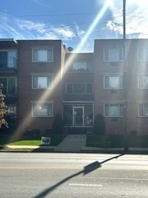 Tiny photo for 2215 W 111th Street #101, Chicago, IL 60643 (MLS # 12447171)