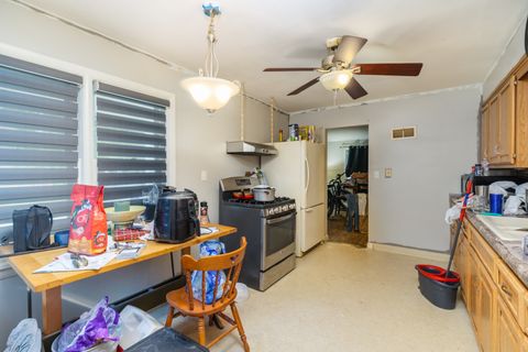 Tiny photo for 152 Riverview Drive, Ottawa, IL 61350 (MLS # 12476367)