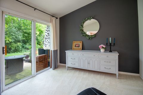 Tiny photo for 1376 W SPLIT OAK Circle, Round Lake Beach, IL 60073 (MLS # 12410949)