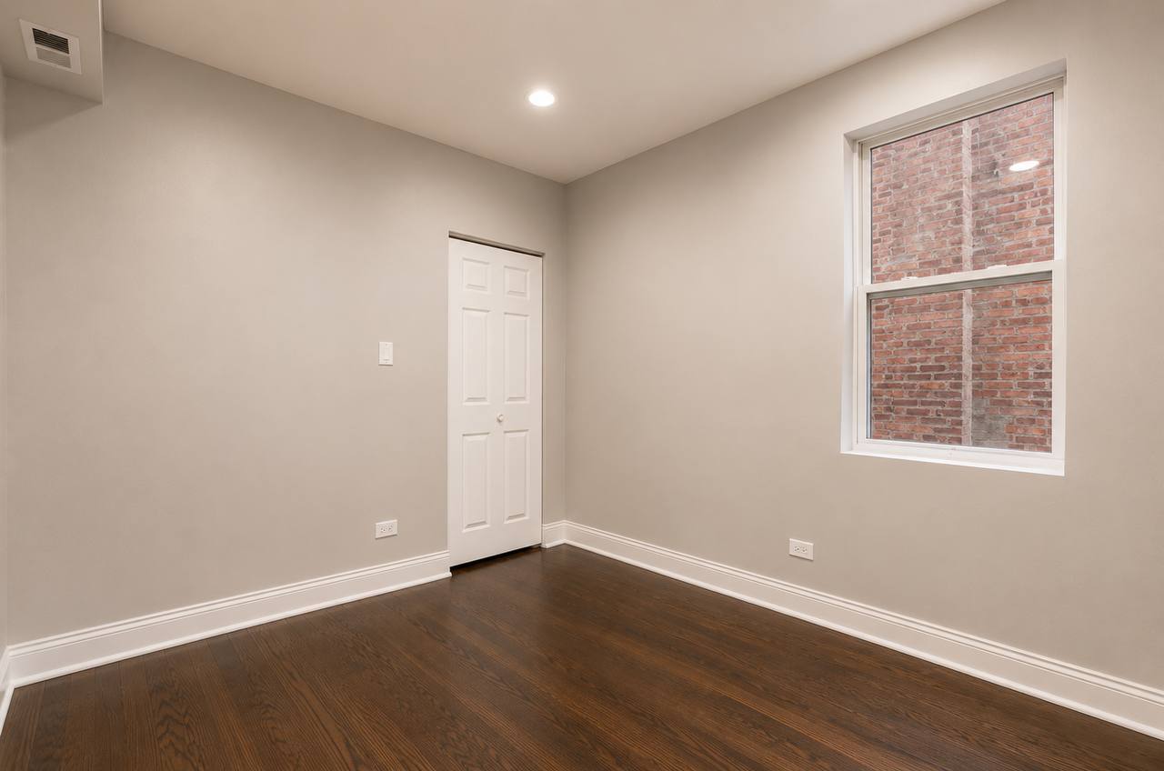 1928 S 48th Court