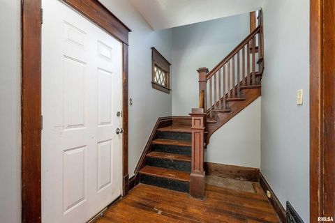 Tiny photo for 252 W 29th Street, Davenport, IA 52803 (MLS # 12571868)