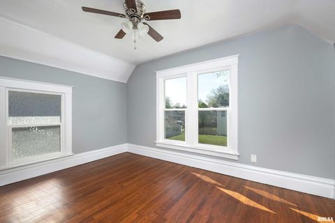 Tiny photo for 252 W 29th Street, Davenport, IA 52803 (MLS # 12571868)