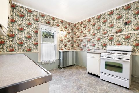 Tiny photo for 309 E 3rd Street, Sandwich, IL 60548 (MLS # 12613692)