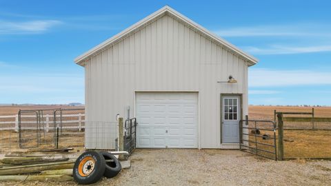 Tiny photo for 27754 Elm Road, Milledgeville, IL 61051 (MLS # 12568974)