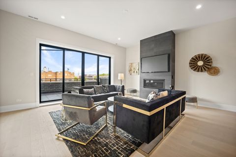 Tiny photo for Chicago, IL 60618 (MLS # 12527543)