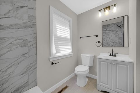 Tiny photo for 211 Independence Avenue, Joliet, IL 60433 (MLS # 12627421)