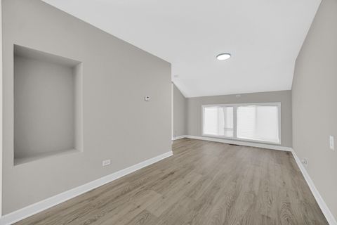 Tiny photo for 211 Independence Avenue, Joliet, IL 60433 (MLS # 12627421)