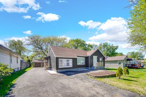 Photo of 211 Independence Avenue, Joliet, IL 60433 (MLS # 12627421)