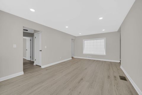 Tiny photo for 211 Independence Avenue, Joliet, IL 60433 (MLS # 12627421)