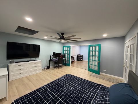 Tiny photo for 443 Diane Drive, Buffalo Grove, IL 60089 (MLS # 12498018)
