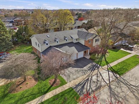 Tiny photo for 622 Zaininger Avenue #A, Naperville, IL 60563 (MLS # 12607981)