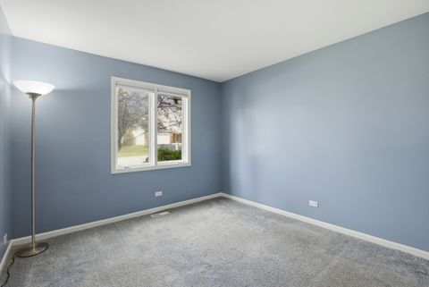Tiny photo for 622 Zaininger Avenue #A, Naperville, IL 60563 (MLS # 12607981)