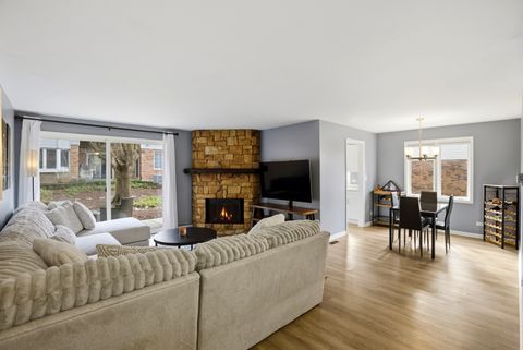 Tiny photo for 622 Zaininger Avenue #A, Naperville, IL 60563 (MLS # 12607981)