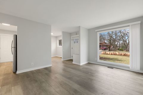 Tiny photo for 108 Walnut Drive, Streamwood, IL 60107 (MLS # 12588975)